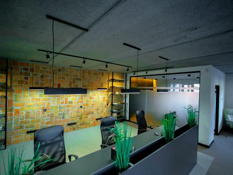 комерційна за адресою Вул. Дворецька, 46