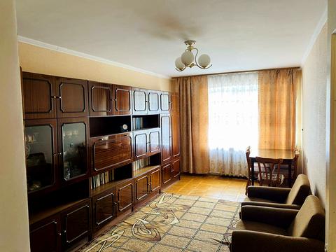 квартира за адресою Космонавтів просп., 25