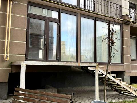 комерційна за адресою Микулинецька вул., 5