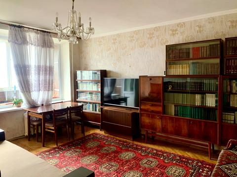 квартира за адресою Новодарницька вул., 15/1