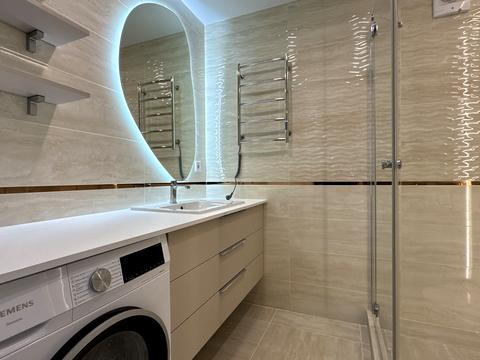 квартира за адресою Домбровського вул., 3в