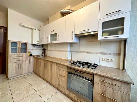 квартира за адресою Вука Караджича вул., 29г