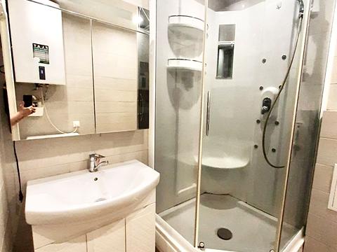 квартира за адресою Київ, Академіка Навашина вул., 9