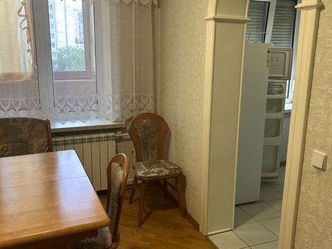 квартира за адресою Київ, Левка Лук'яненка вул. (Маршала Тимошенка), 13-А