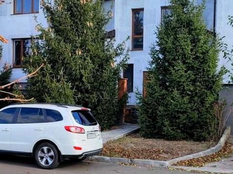 будинок за адресою Коралова вул., 3