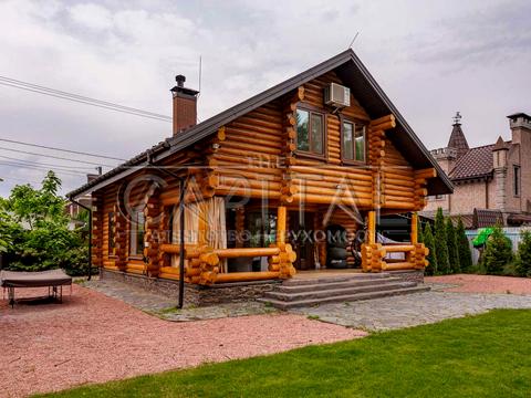 будинок за адресою Боброва