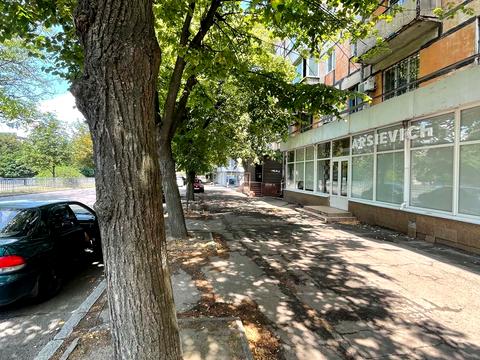 комерційна за адресою Олександра Поля просп. (Кірова), 137