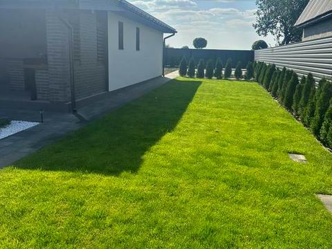 будинок за адресою Миру