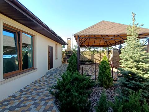 будинок за адресою Висоцького просп.