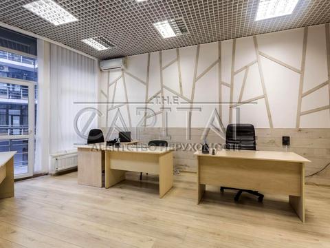 коммерческая по адресу Евгения Коновальца ул. (Щорса), 36Д