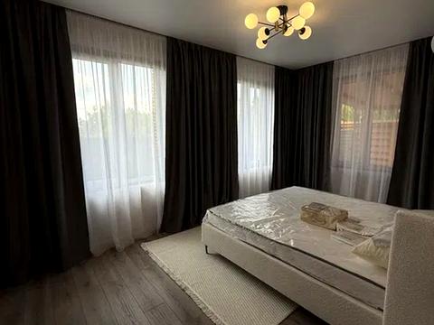 будинок за адресою Центральна вул., 11