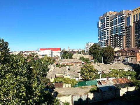 комерційна за адресою Лесі Українки просп. (Пушкіна), 8д
