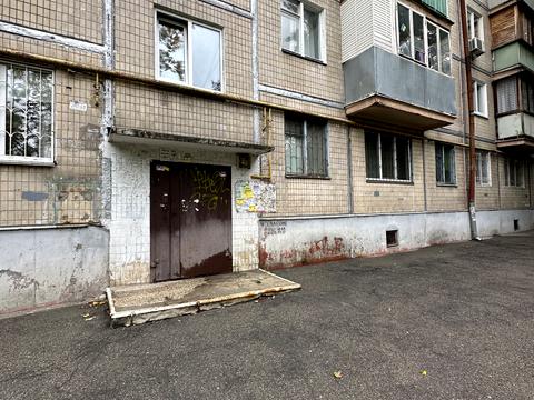 квартира по адресу Любомира Гузара просп. (Космонавта Комарова), 8