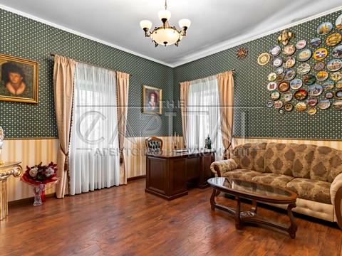 будинок за адресою Дніпровська вул.