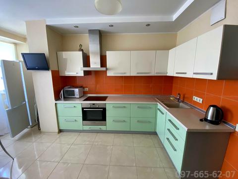 квартира за адресою Дніпровська набережна вул., 26