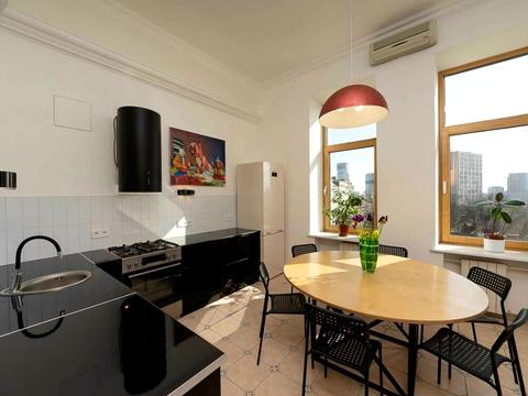 квартира за адресою Шовковична вул., 36/7