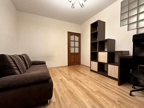 квартира за адресою Молодіжна вул., 17/1