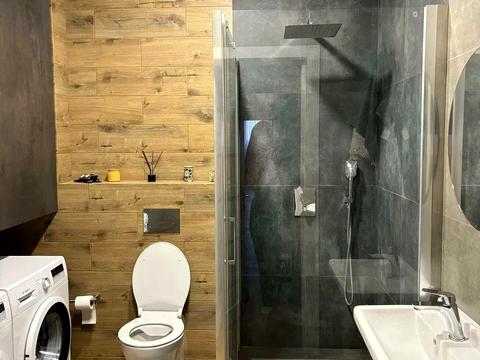 квартира по адресу Гвардейцев Широнинцев, 70