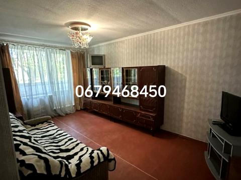 квартира за адресою Нескорених вул. (Героїв Праці), 4