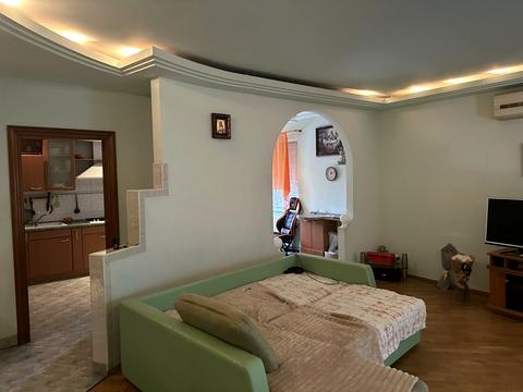 квартира по адресу Карпатская ул., 15а
