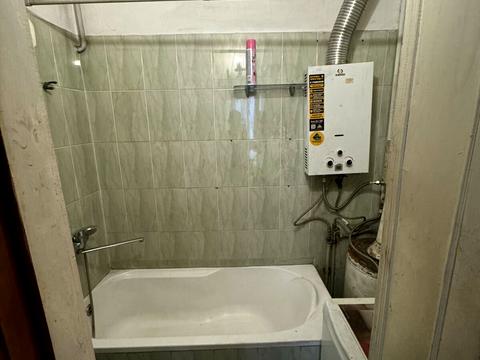 квартира за адресою Відродження, 36