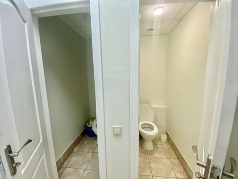 комерційна за адресою Мануйлівський просп. (Воронцова), 73