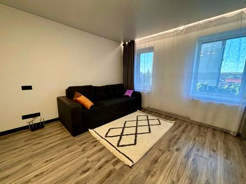 квартира за адресою Степана Бандери вул., 77