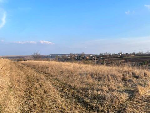 ділянка за адресою Зарічна, 2