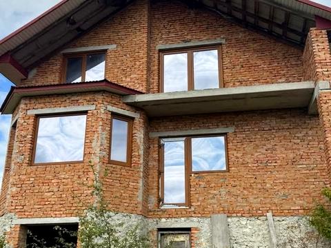 будинок за адресою Богдана Хмельницького вул., 1