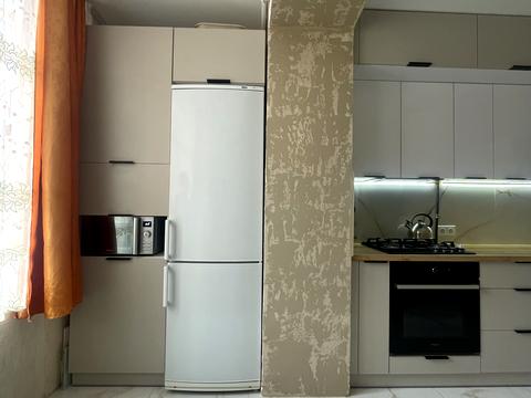квартира за адресою Зоряна вул., 10