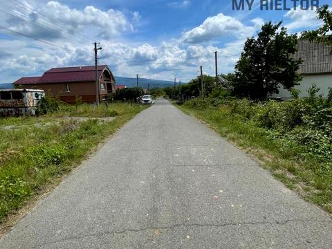 участок по адресу Центральна
