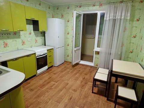 квартира за адресою Сергія Данченка вул., 5
