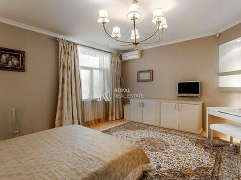 квартира за адресою Кропивницького вул., 8