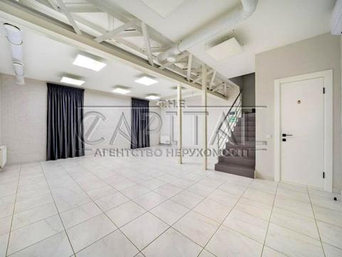 комерційна за адресою Липська вул., 9-Б