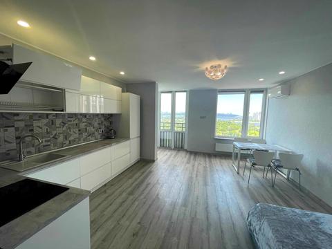 квартира по адресу Днепровская набережная ул., 18-Б