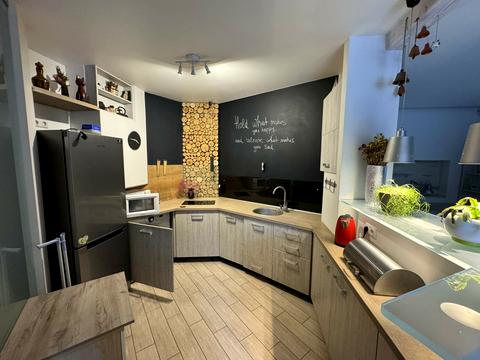 квартира за адресою Олександра Олеся вул., 10