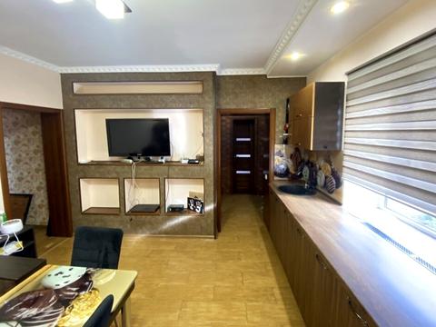 будинок за адресою Вишенька вул., 35