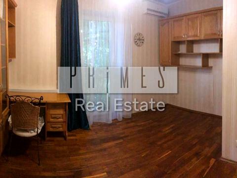 будинок за адресою Карпатської Січі вул. (Гвардійська)