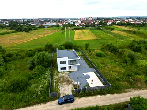 будинок за адресою виноградна