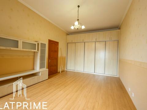 квартира за адресою Саксаганського вул., 36