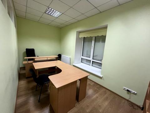 коммерческая по адресу Космическая ул., 3