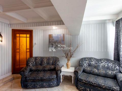 дом по адресу квітнева