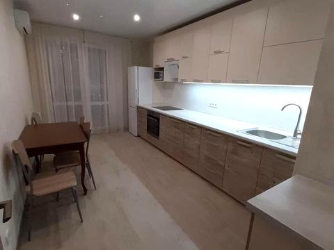 квартира за адресою Воскресенська вул., 18