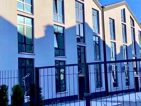 квартира за адресою Миколайчука, 3