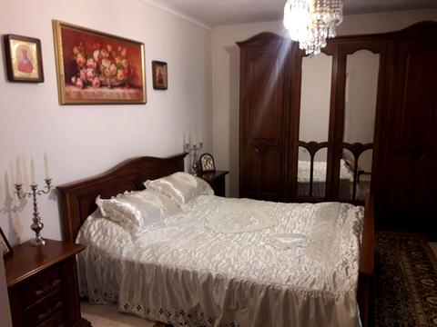 квартира по адресу Строителей ул., 8