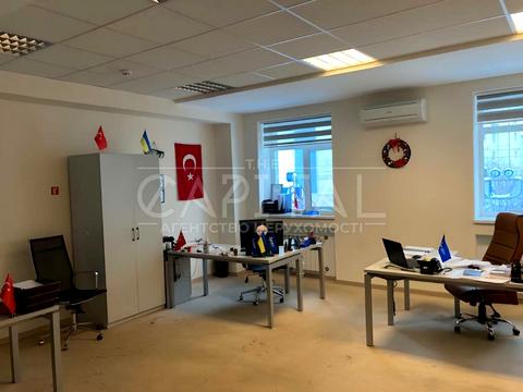 коммерческая по адресу Федора Эрнста ул., 3