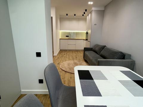 квартира за адресою Миколи Боголюбова вул., 5а