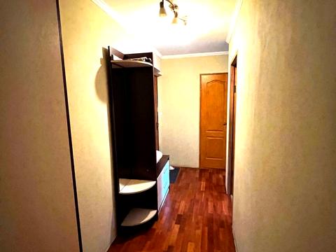 квартира за адресою Дніпро, Червоний камінь, 18