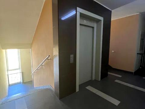 квартира за адресою Регенераторна вул., 4 к1-2