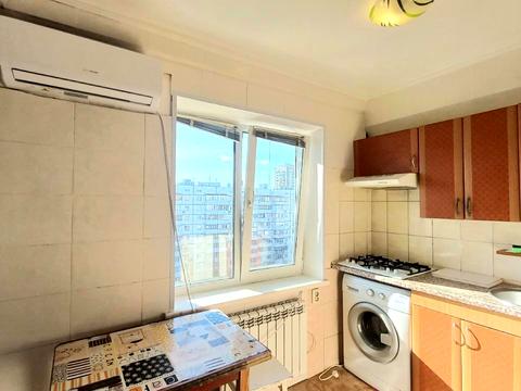 квартира за адресою Йорданська вул. (Лайоша Гавро), 8